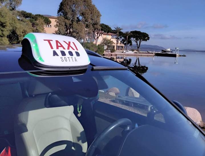 Découverte des plus beaux sites touristiques en taxi